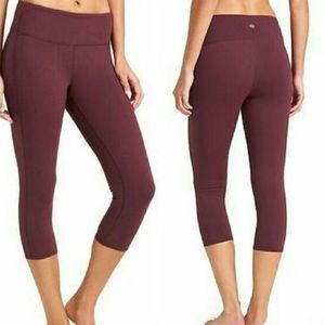 Athleta Capri XS